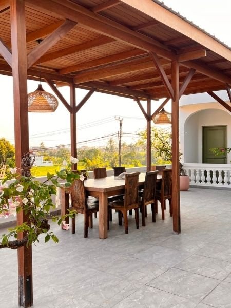 Casa de Ozora rooftop gazebo